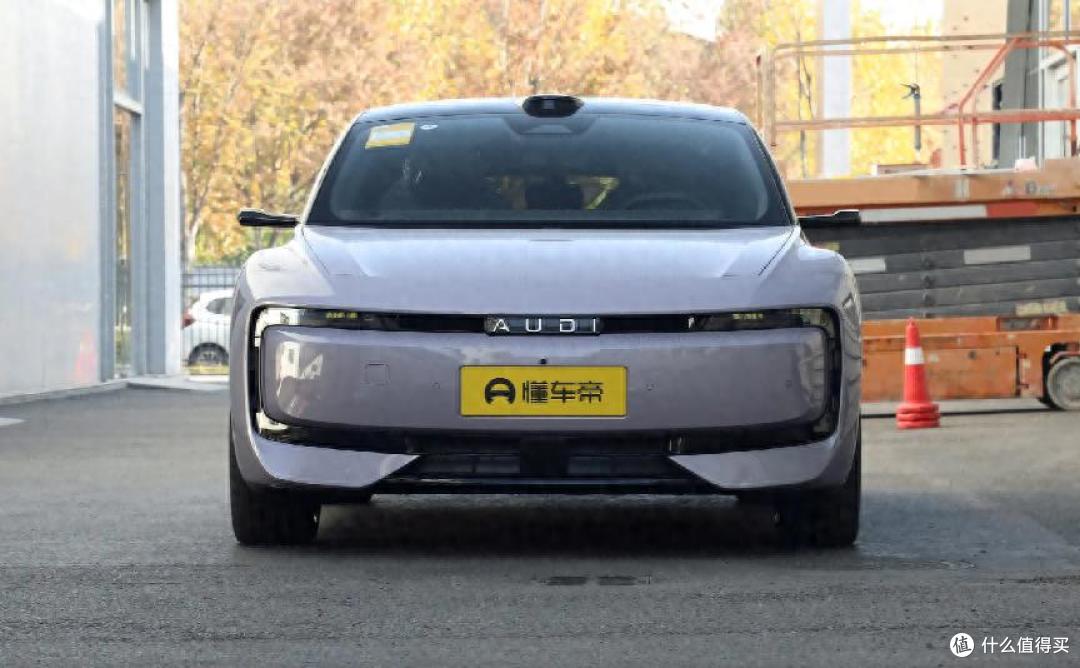奥迪E5 Sportback对比蔚来ET5T:性能、续航、辅助驾驶谁更强?