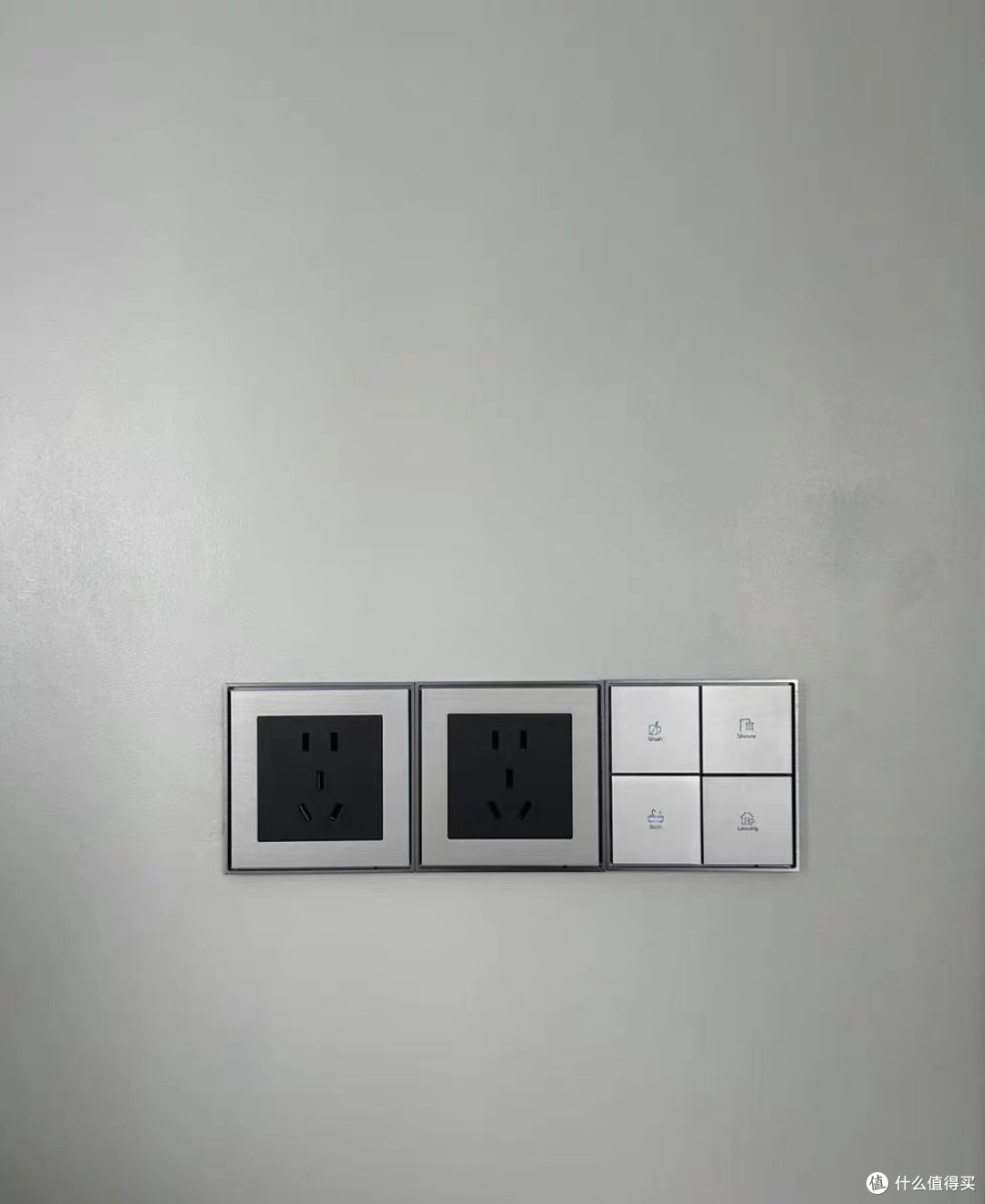 指尖上的智慧生活：小米智能家庭面板全屋智能布置体验