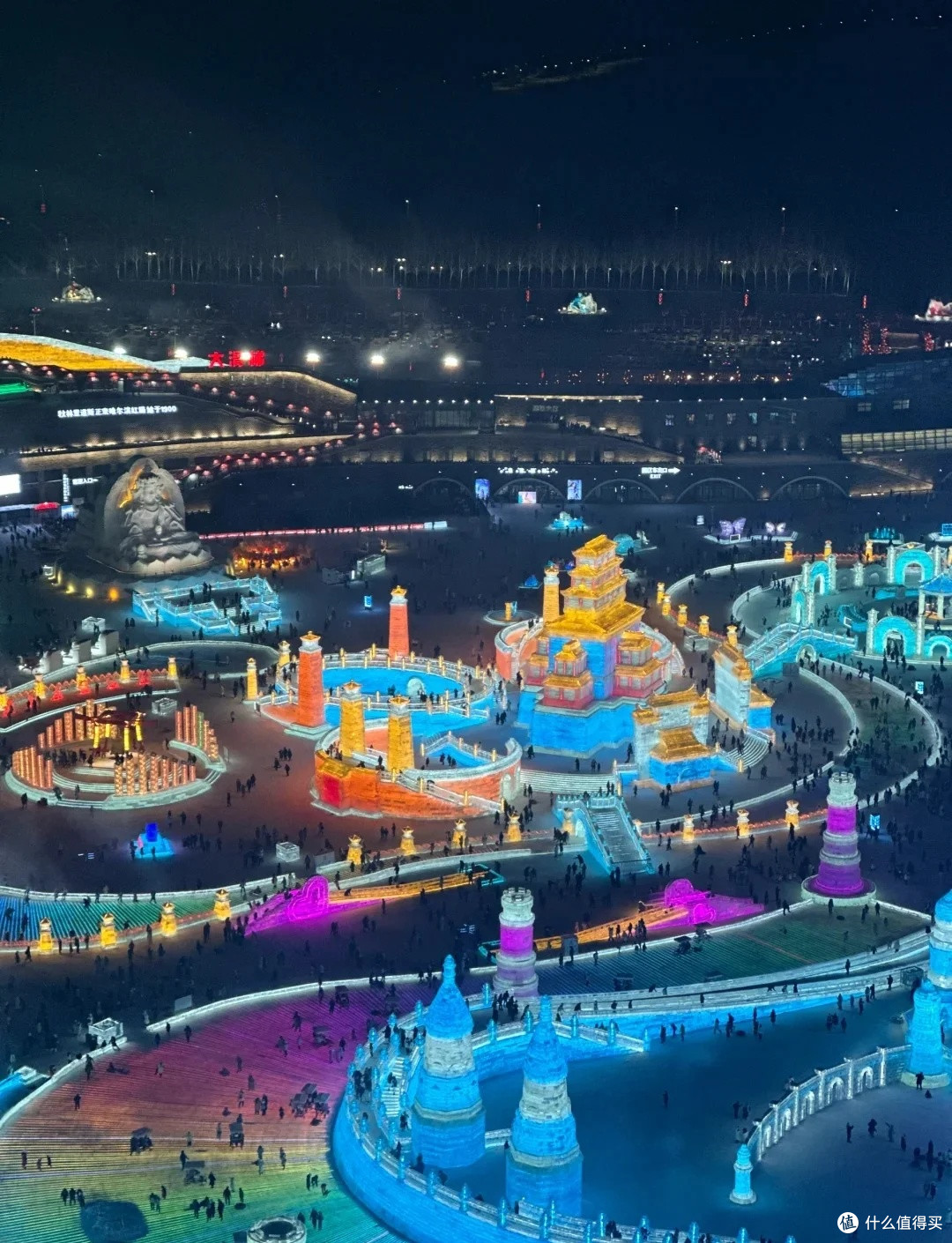 元旦赴哈！我在冰雪大世界的奇幻狂欢