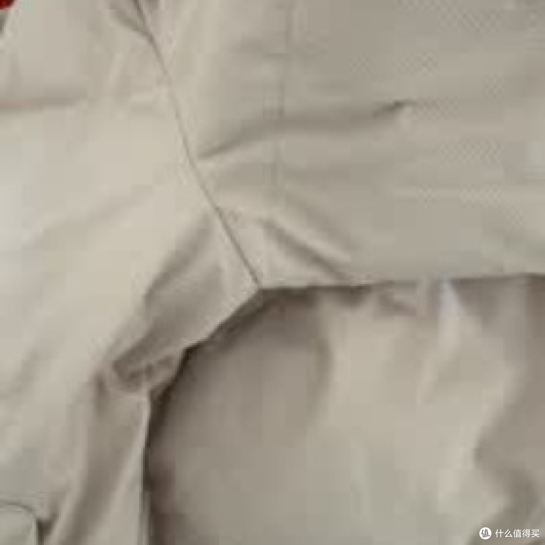 工装风口袋设计连帽羽绒服