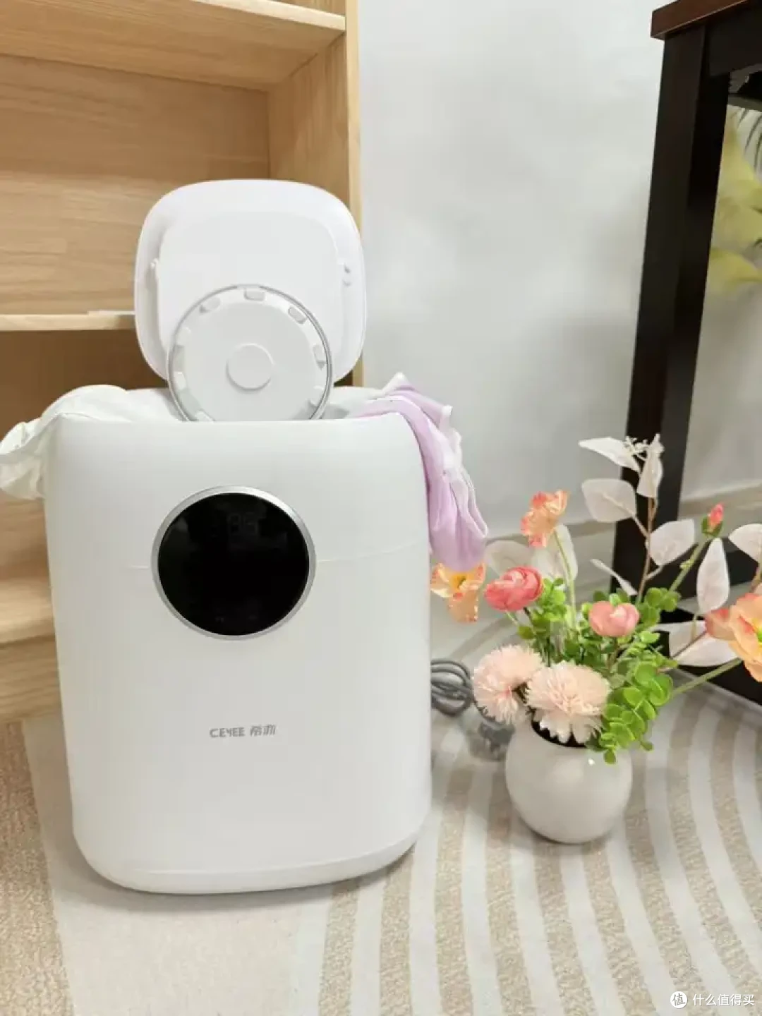 拒绝手搓内衣拖后腿 | 2026买前必看的小型洗衣机推荐!