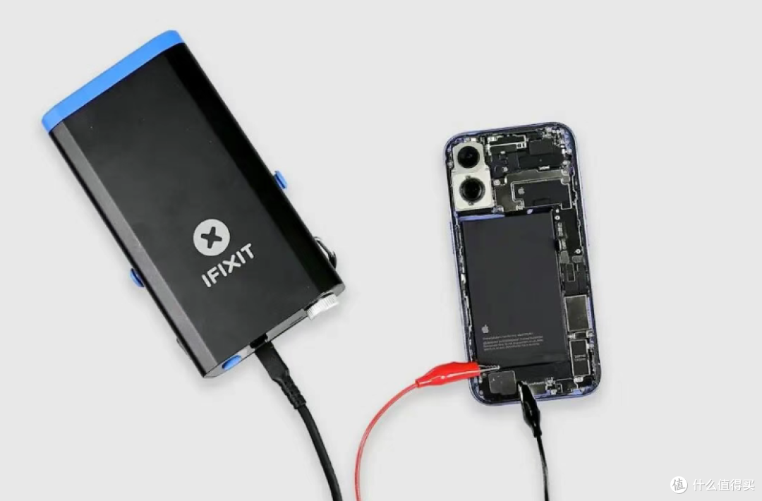 欧盟出手了,iPhone 要用「可拆卸电池」了……