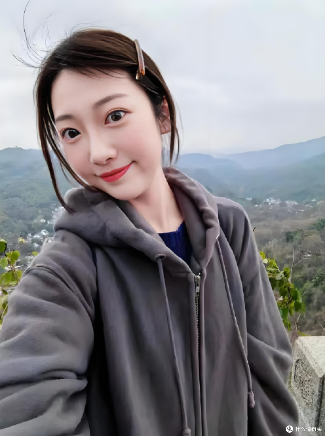 90后“兔子警官”走红后遭吐嘲讽:我不是作秀,路口不堵才是意义