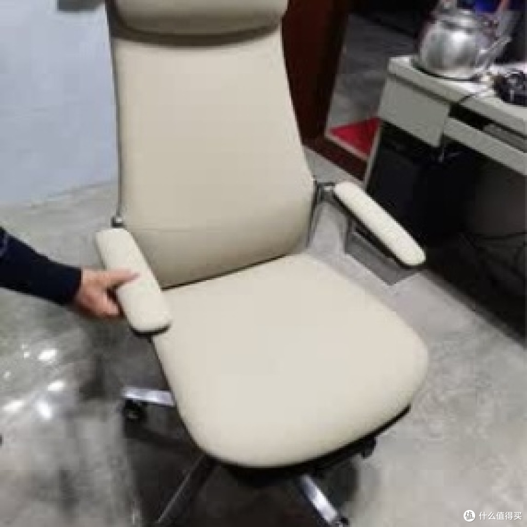 TOMU登峰椅：书房里的头等舱体验