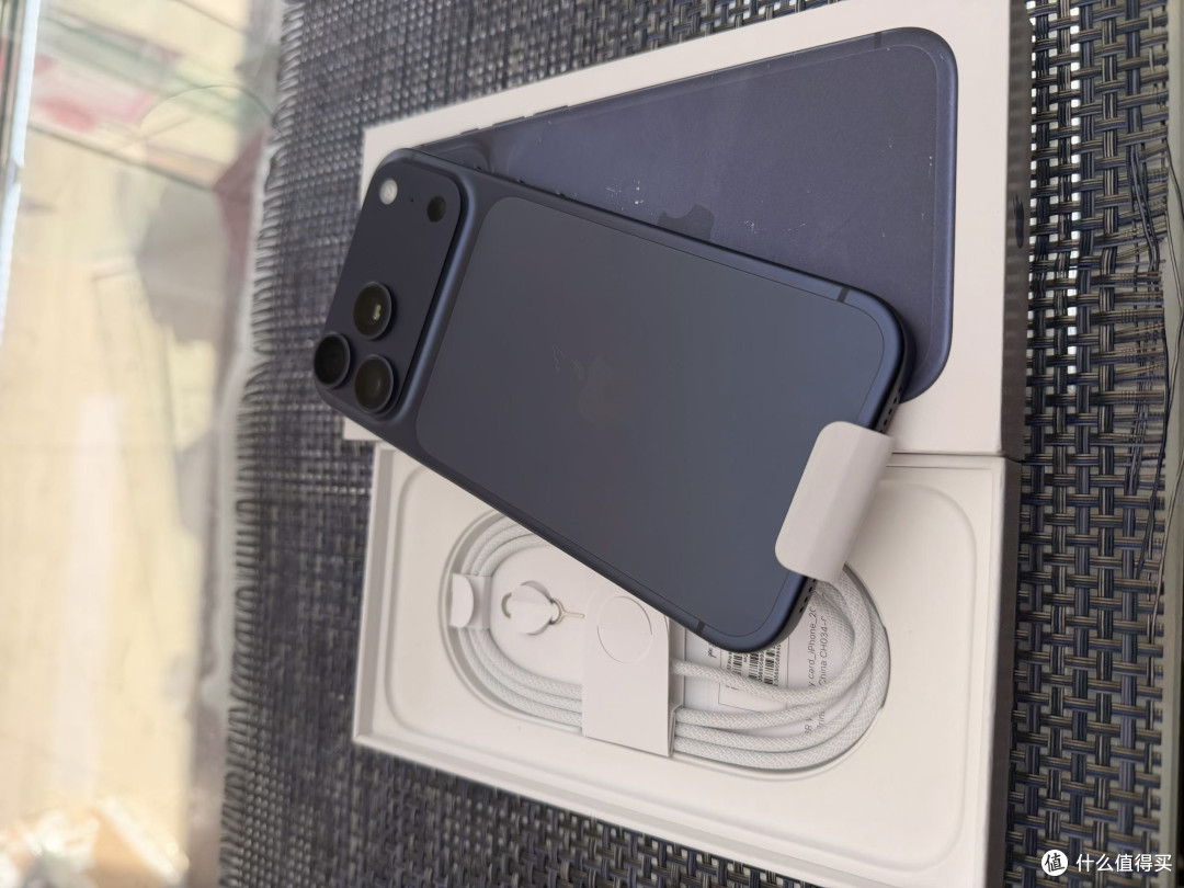 iPhone 17 Pro Max,这次“堆料”堆到天花板了?