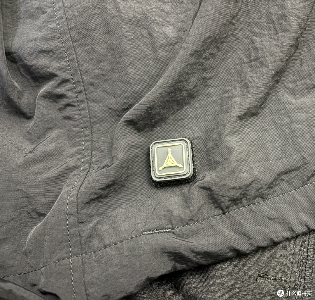 TAD 软壳开箱:比始祖鸟更硬核的战术两栖软壳