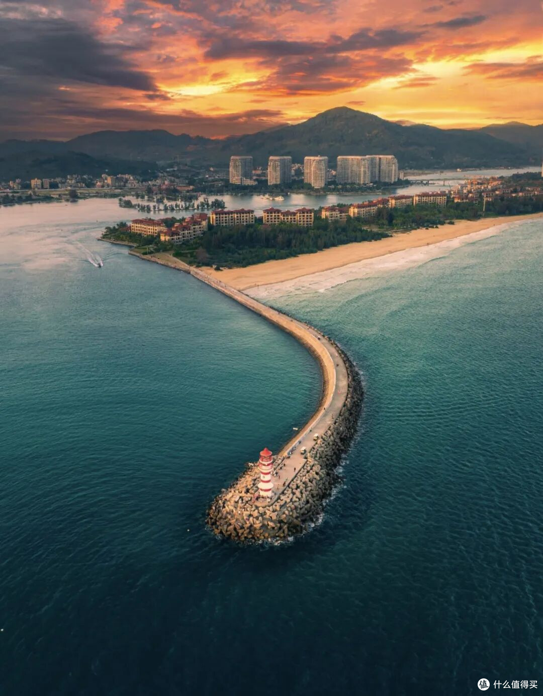 海南之行,奔赴三亚海棠湾,解锁了一半椰风海韵的温柔美景