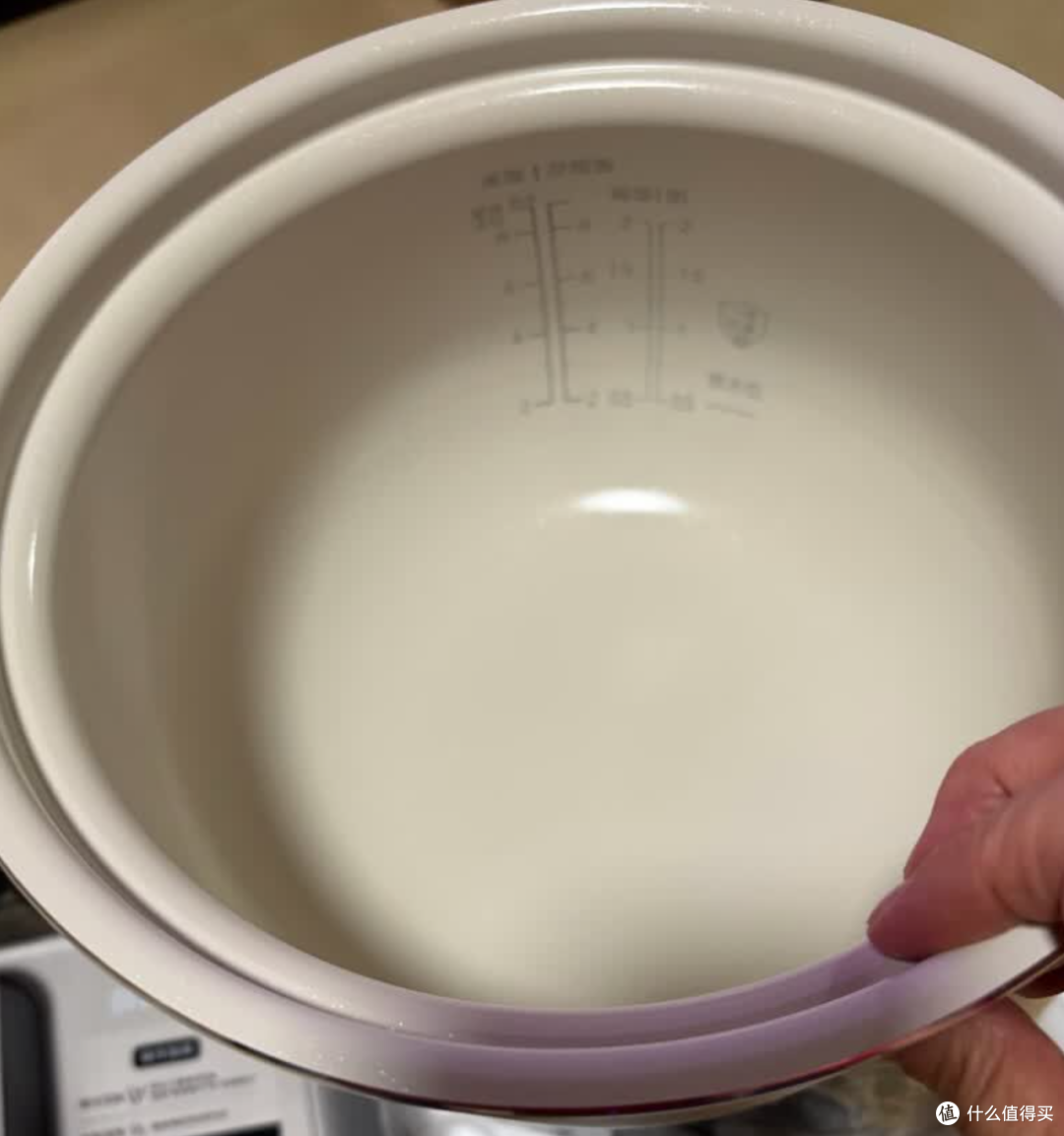 美的 E5825N0 氟电压力锅:健康烹饪新标杆