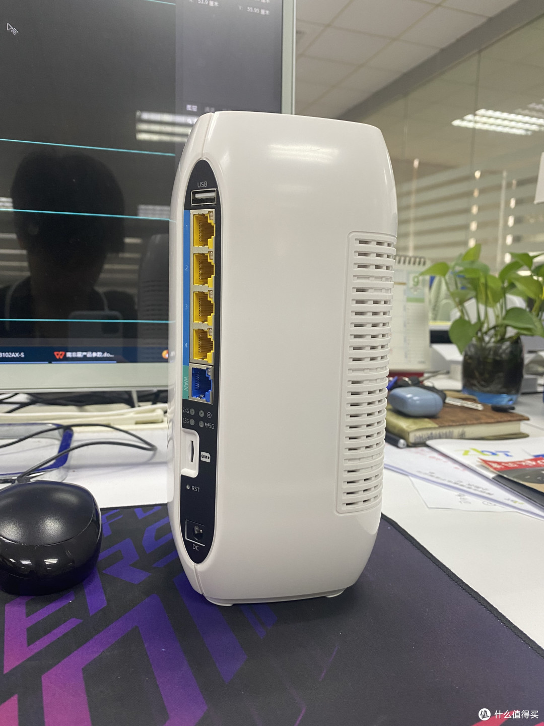 居家办公网速拉胯?这款5G+WIFI6 路由解锁高效办公新体验!
