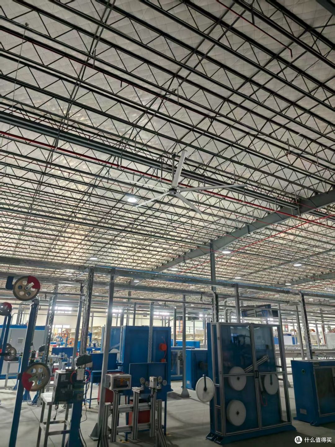 新悦动能工业风扇入驻华中电缆龙头基地,护航精密制造清凉生产