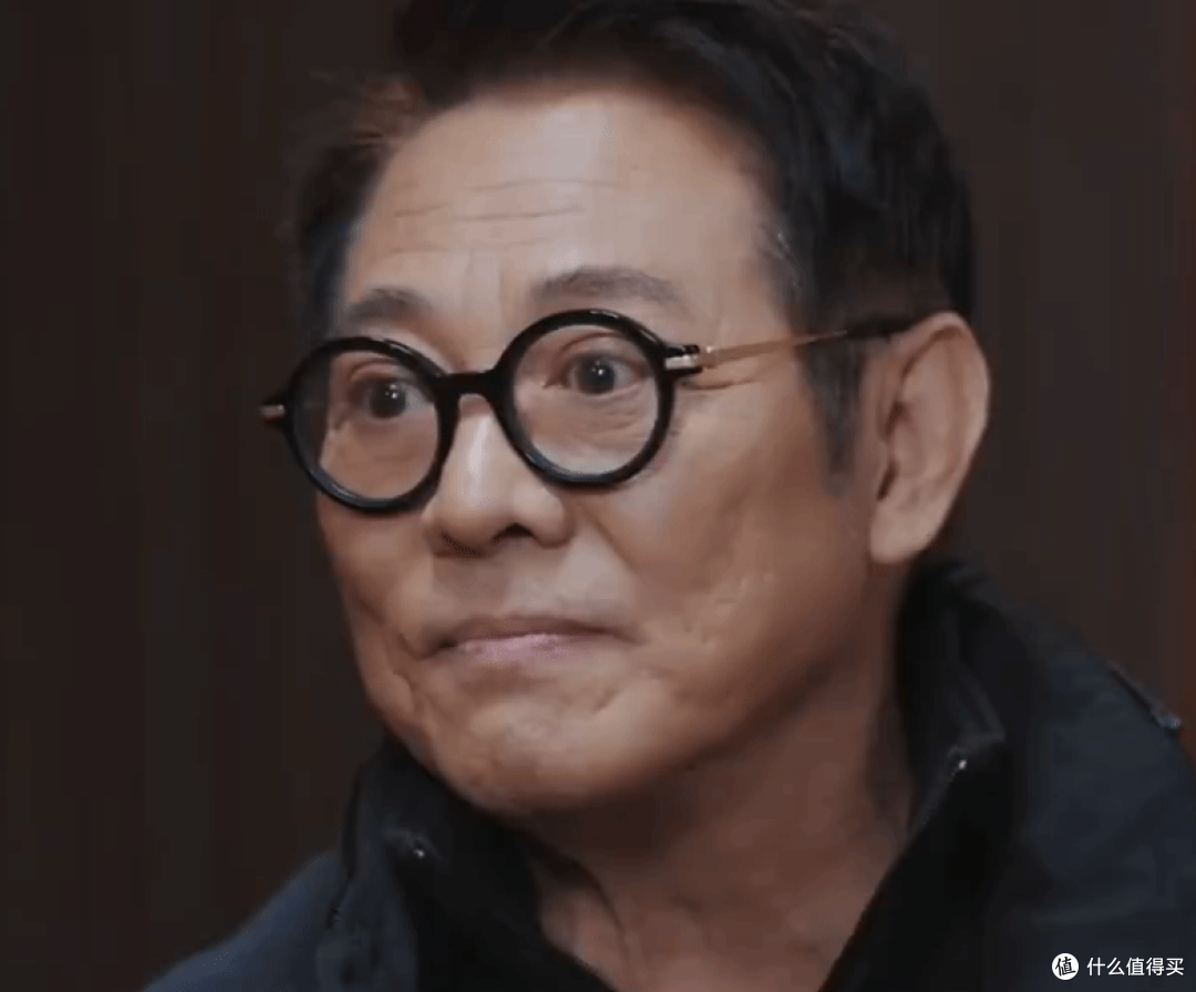 62岁李连杰再回应换心脏传言：我心脏没病为啥要换？坦然面对生死_影视_什么值得买