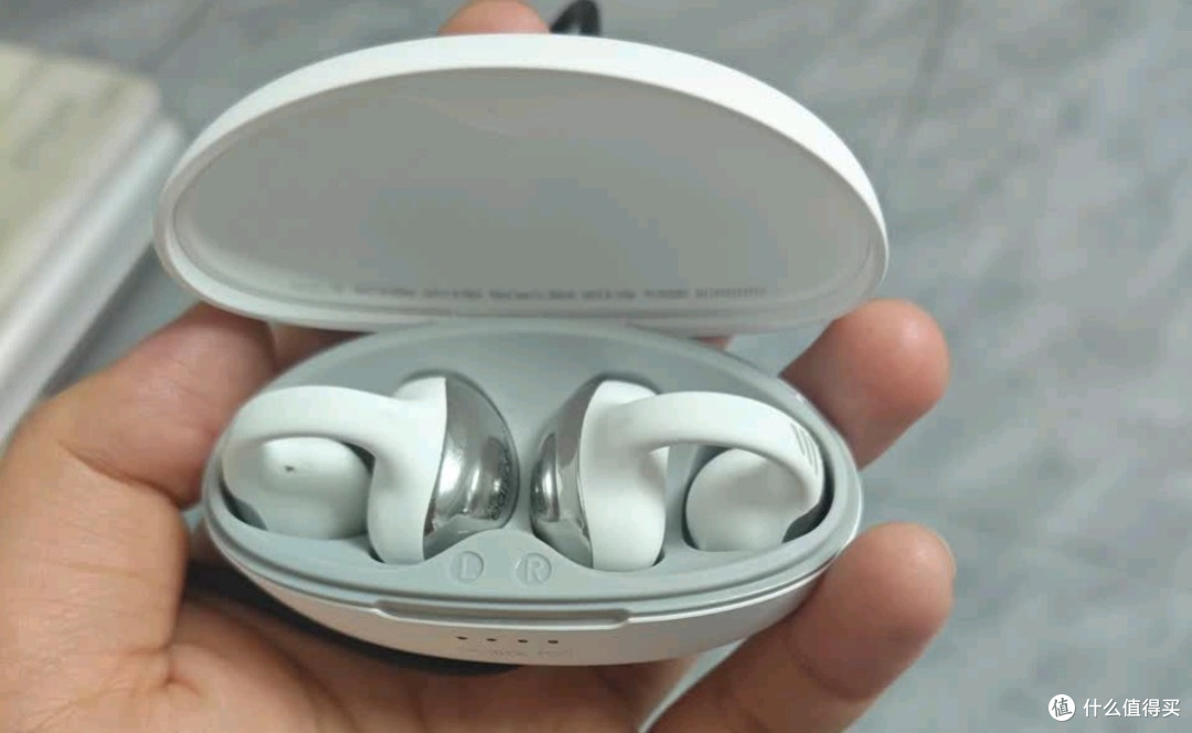 earsopen T90骨传导耳机:运动与舒适兼得