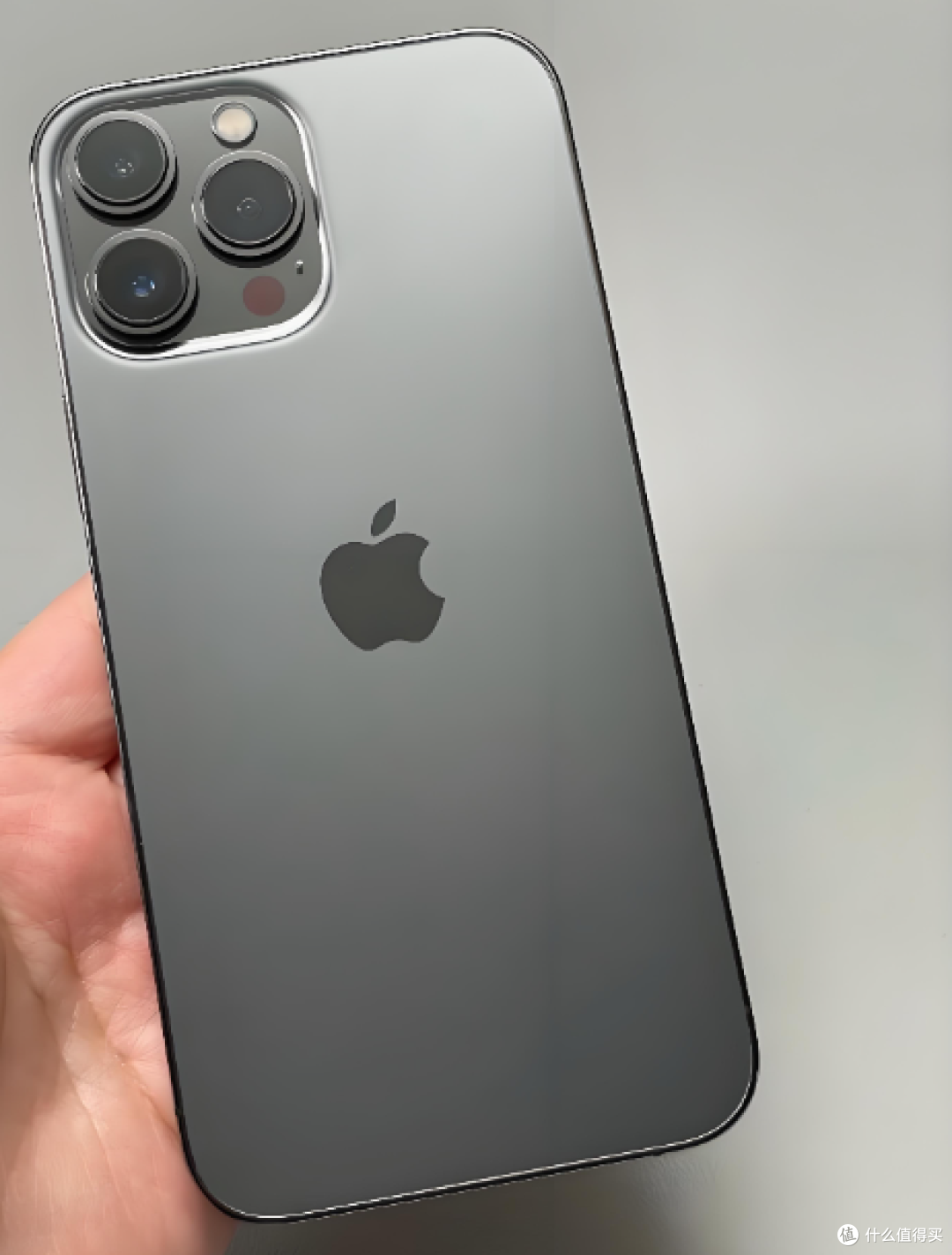 欧盟法规要逼iPhone用可拆卸电池?真相是这3点,苹果早有对策