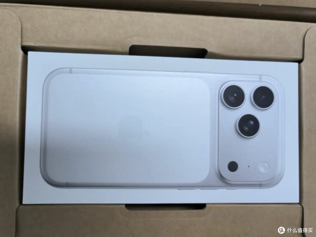 iPhone 17 Pro:细节决定的顶级智能手机。