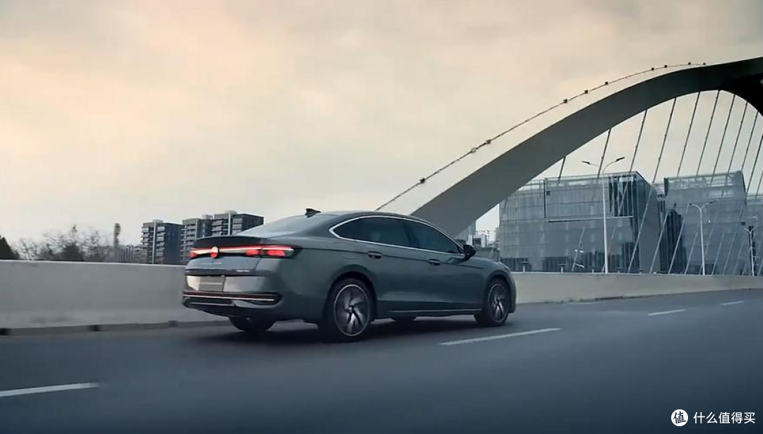 最高补2万!2026年汽车“以旧换新”国补新政出炉:按车价比例算