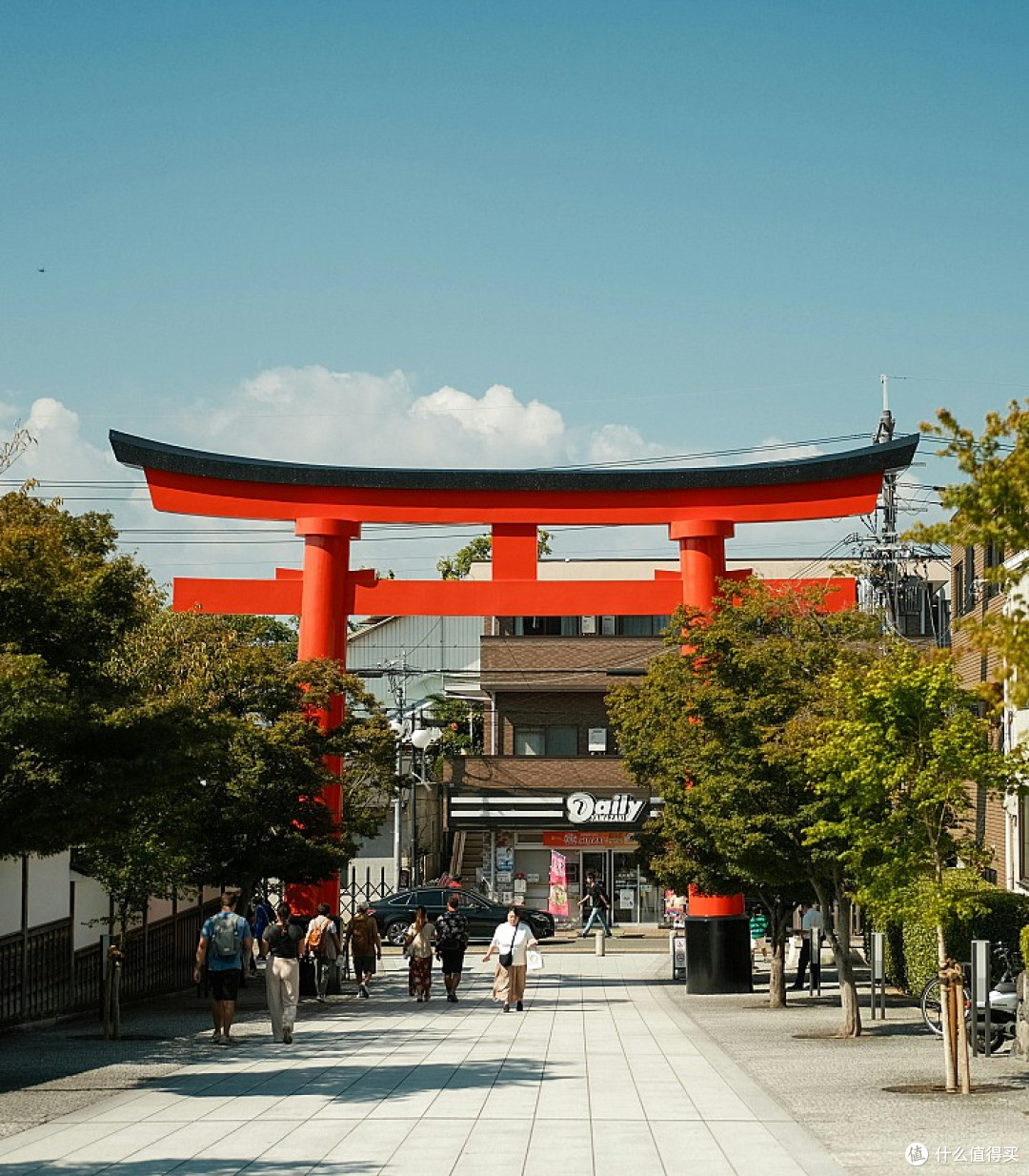 根据目前规划，日本的出境税调整将随2026财年税制改正生效，预计于2026年4月或2026年度内开始执行。