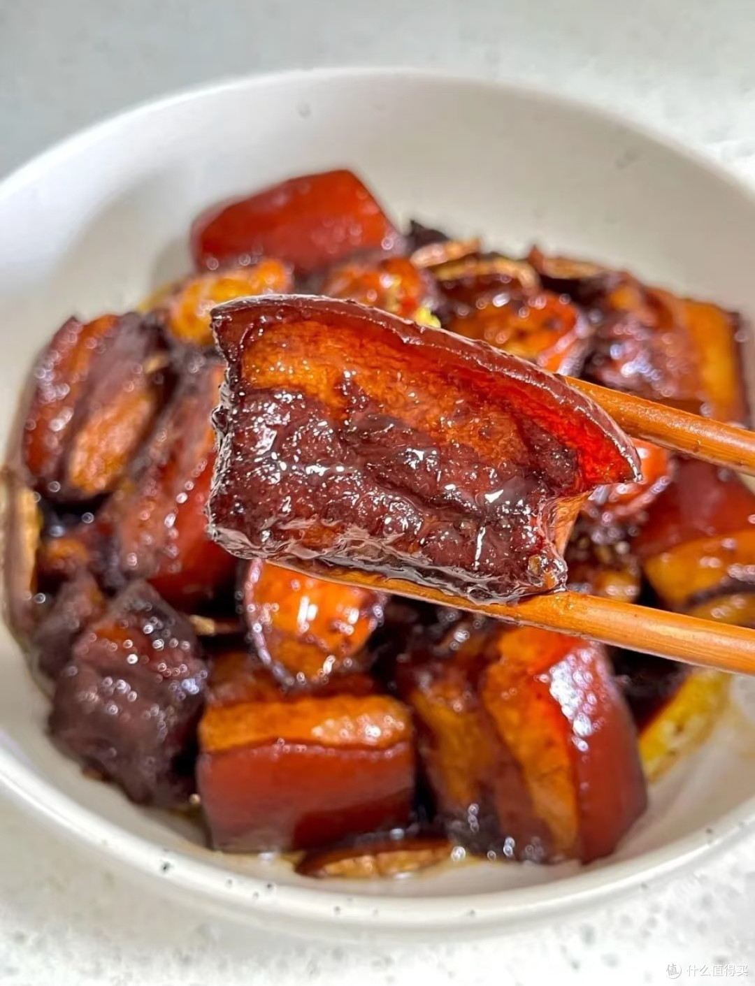 东坡肉：品味经典的东坡肉美食