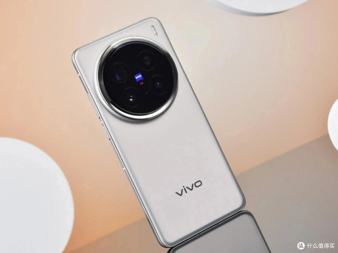 vivo“用力过猛”，16GB+512GB跳水1950元，高端旗舰降至清仓价