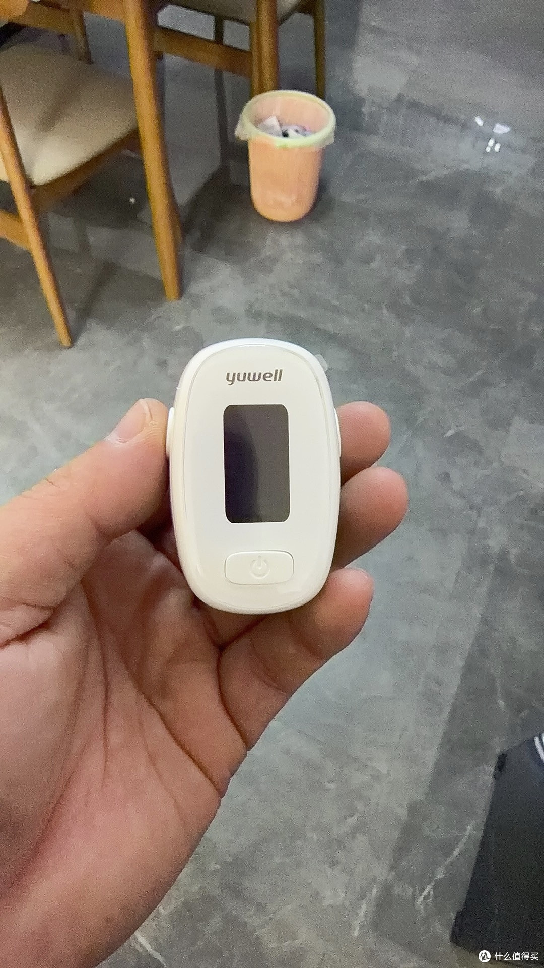 双旦送礼选它准没错!鱼跃指夹式血氧仪太贴心