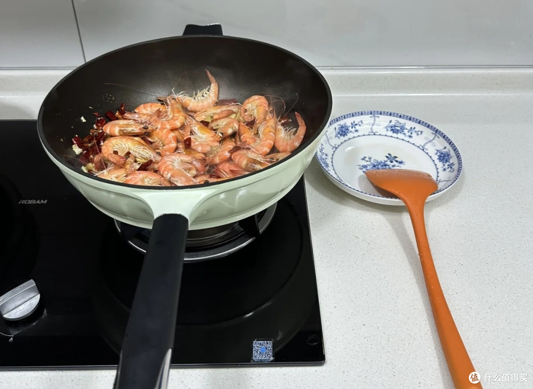 双旦厨房神器:高效烹饪锅具