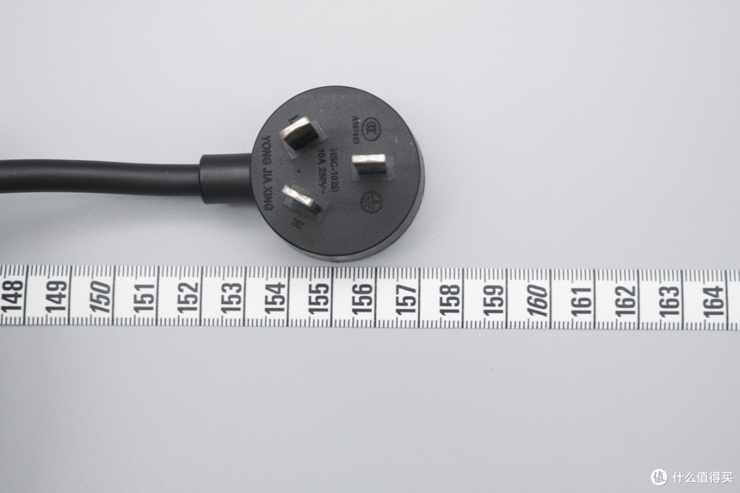 140W PD3.2+多协议兼容,thinkplus 锋行者氮化镓桌面充150W评测