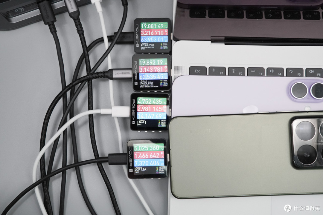 140W PD3.2+多协议兼容,thinkplus 锋行者氮化镓桌面充150W评测