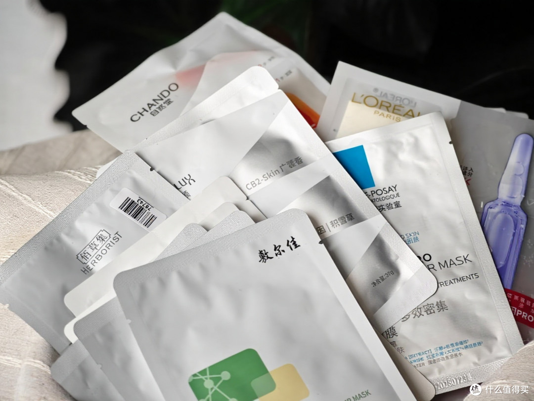 敷完面膜洗脸还是倒头睡?本好奇猫猫偷师归来,答案揭晓!