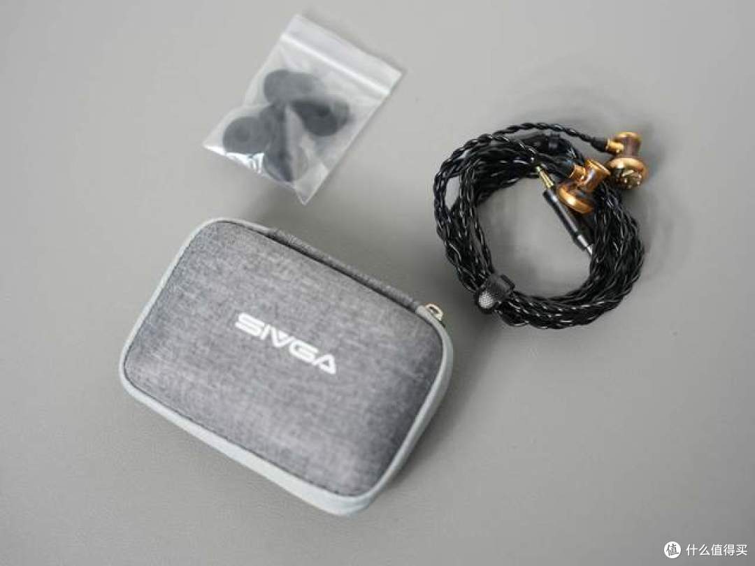 办公「隐形伴侣」—SIVGA M300黑檀木平头耳机,耐听超值的好耳机
