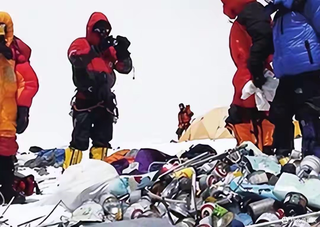 尼泊尔新规:珠峰押金制废除,登山者的4000美元清洁费,不退还!