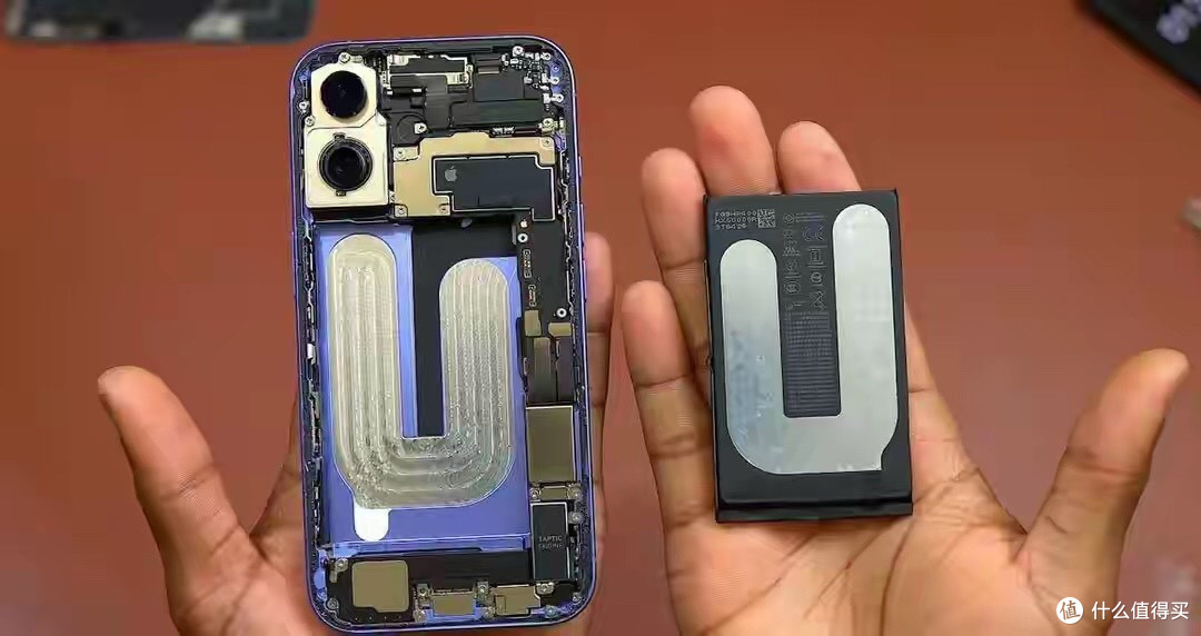 iPhone电池以后只要70元?欧盟铁腕倒逼,苹果这次终于认怂了