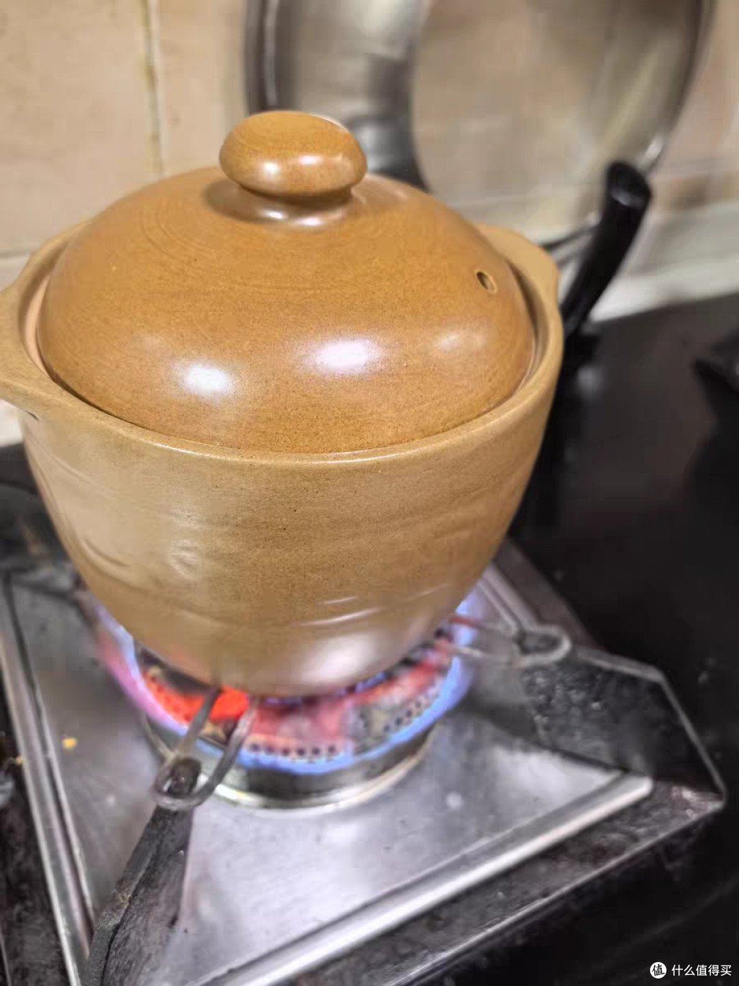 瓦罐炖盅：一人份汤品的理想选择