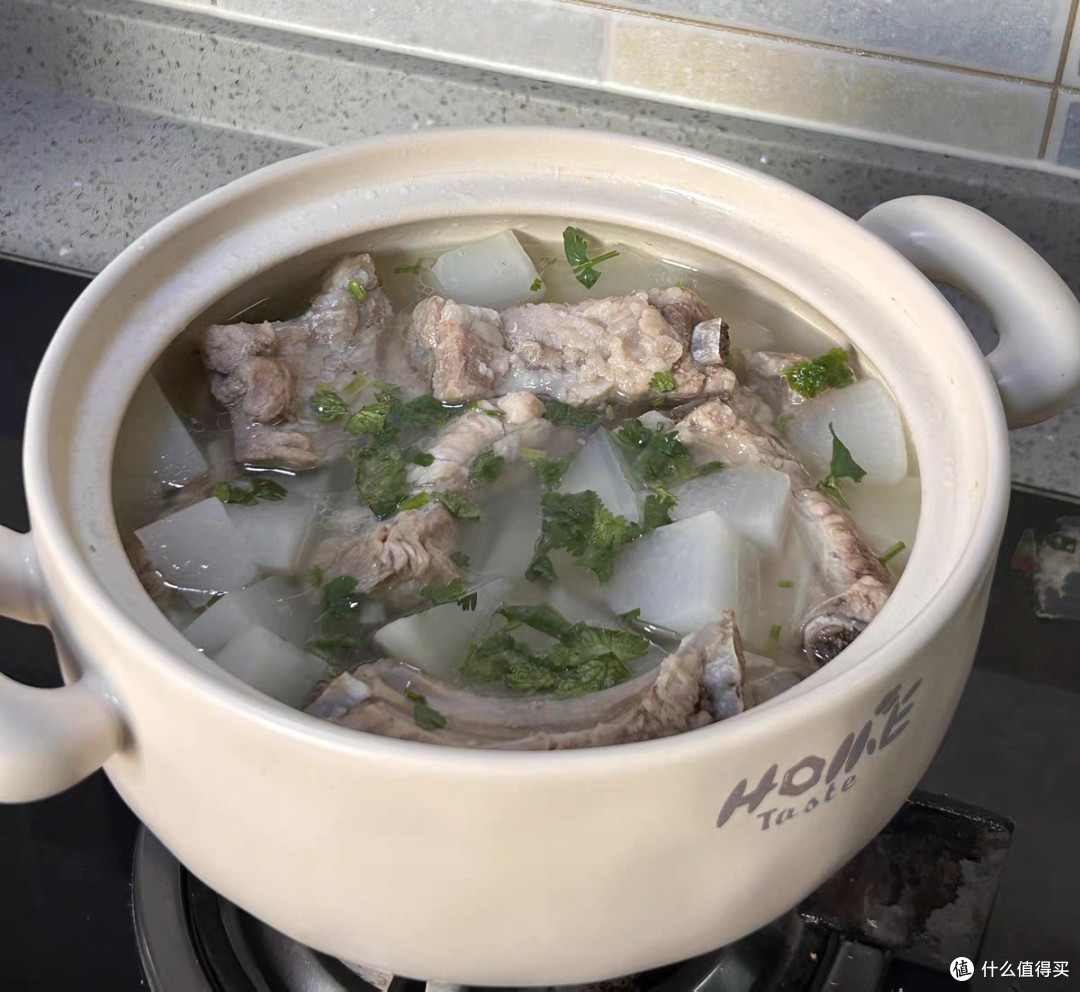 瓦罐炖盅:传统与现代的结合