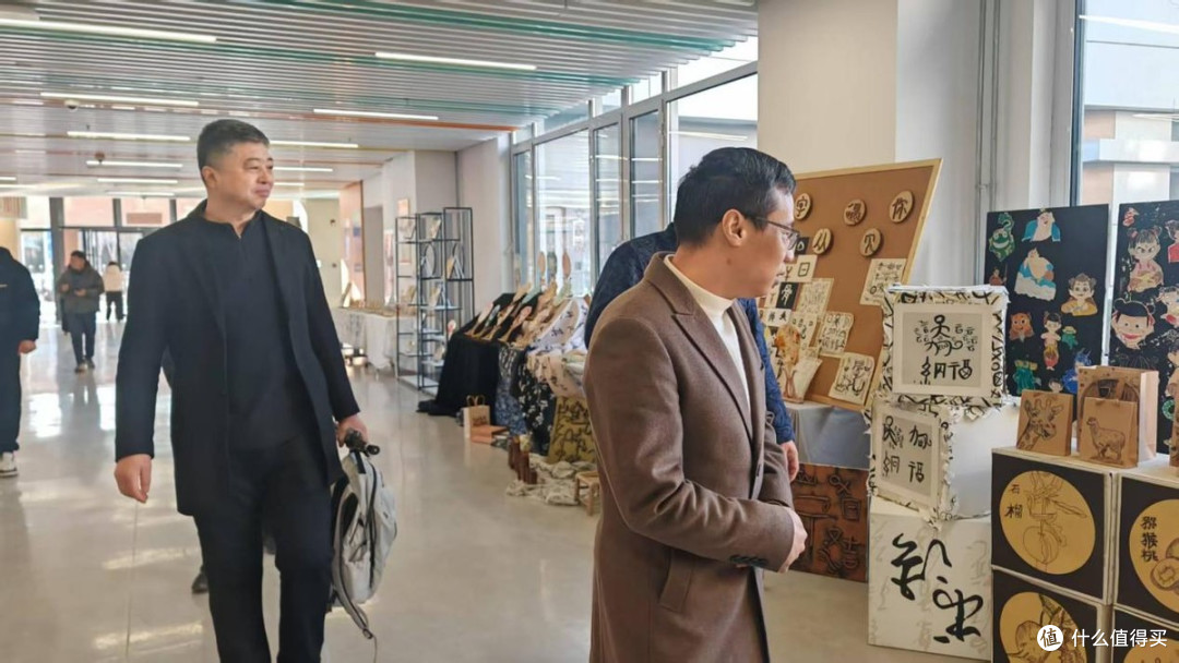 童心驭马，爱景同欢  雄东爱景小学2026元旦庆典圆满落幕