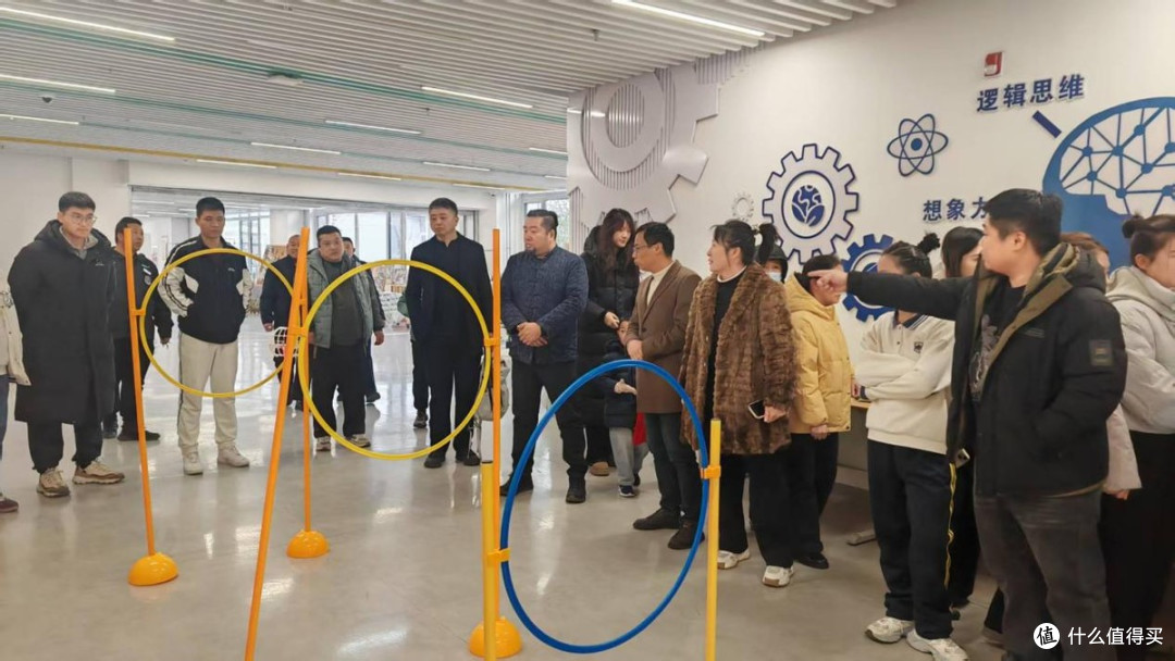 童心驭马，爱景同欢  雄东爱景小学2026元旦庆典圆满落幕