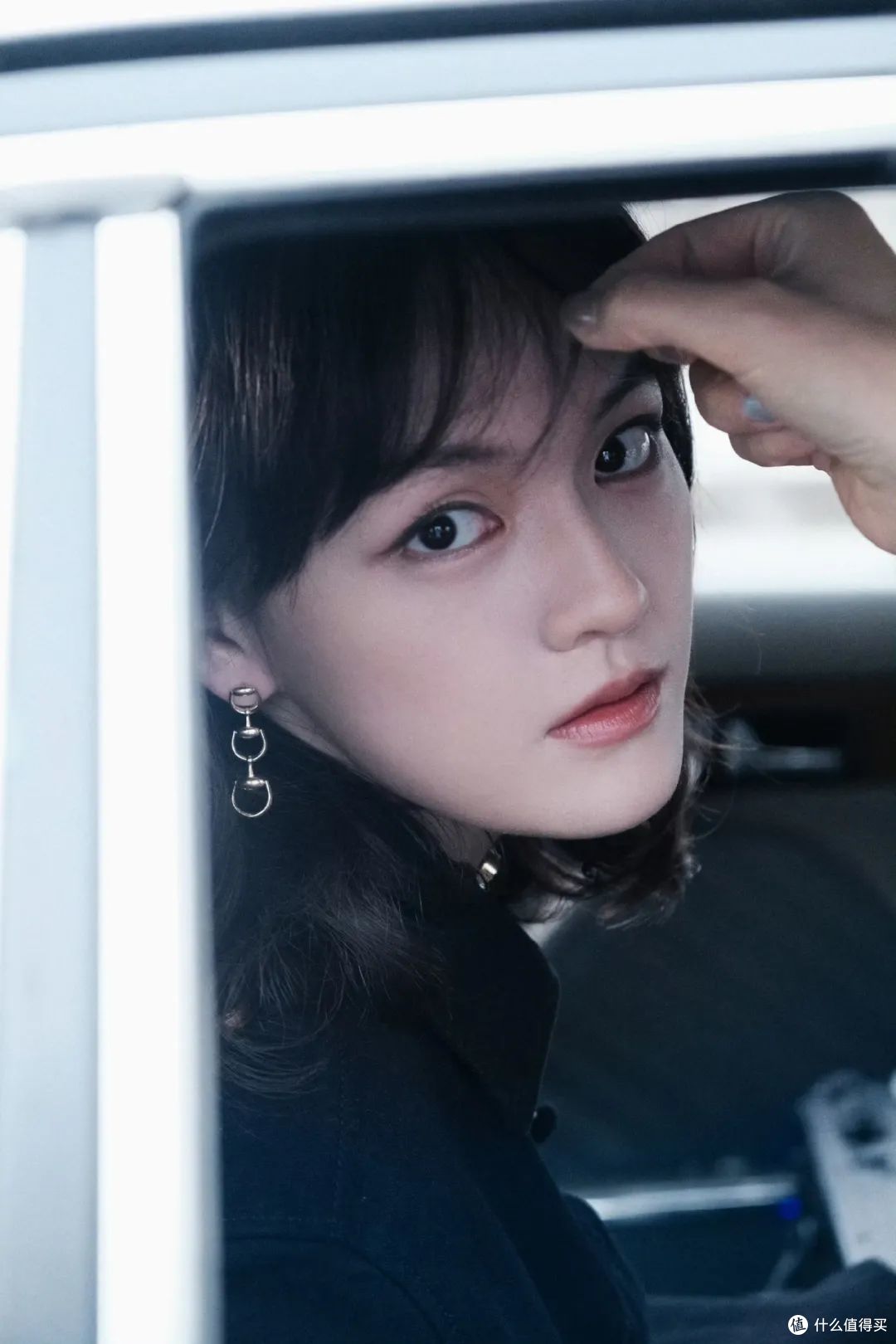 Jennie的美丽妆容,一种具有主体性的美,提升整体的高级精致感!