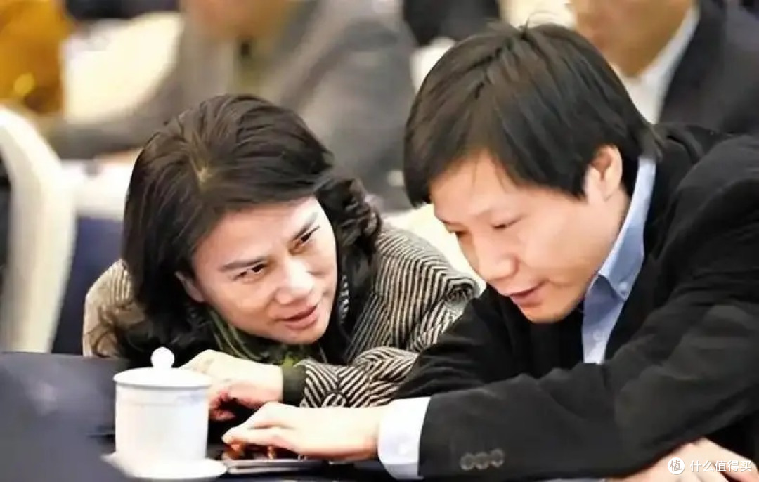 罗永浩拒绝与王自如和解,称期待“世纪和解”是智力道德双不及格
