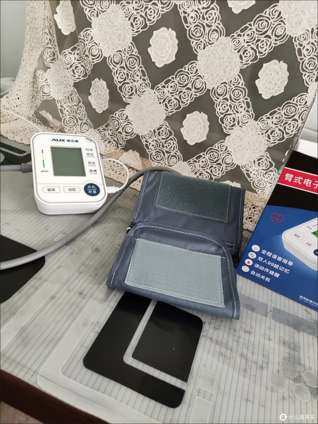 双旦暖心分享|居家健康刚需,奥克斯血压计守护长辈安康