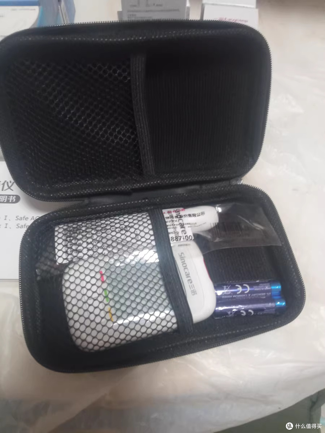 双旦健康好物 | 三诺优佳血糖仪:精准守护,全家适用的安心之选