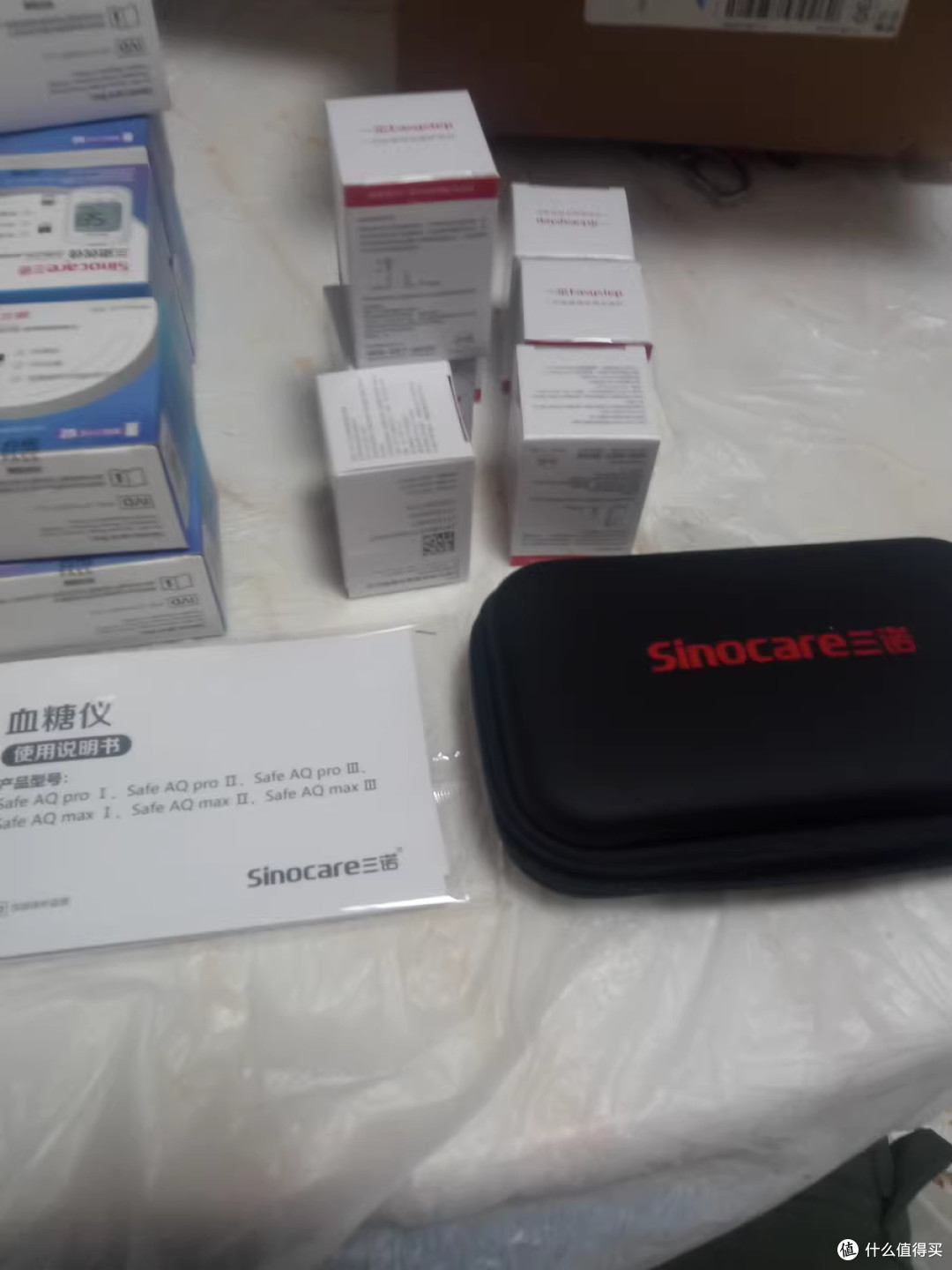 双旦健康好物 | 三诺优佳血糖仪:精准守护,全家适用的安心之选