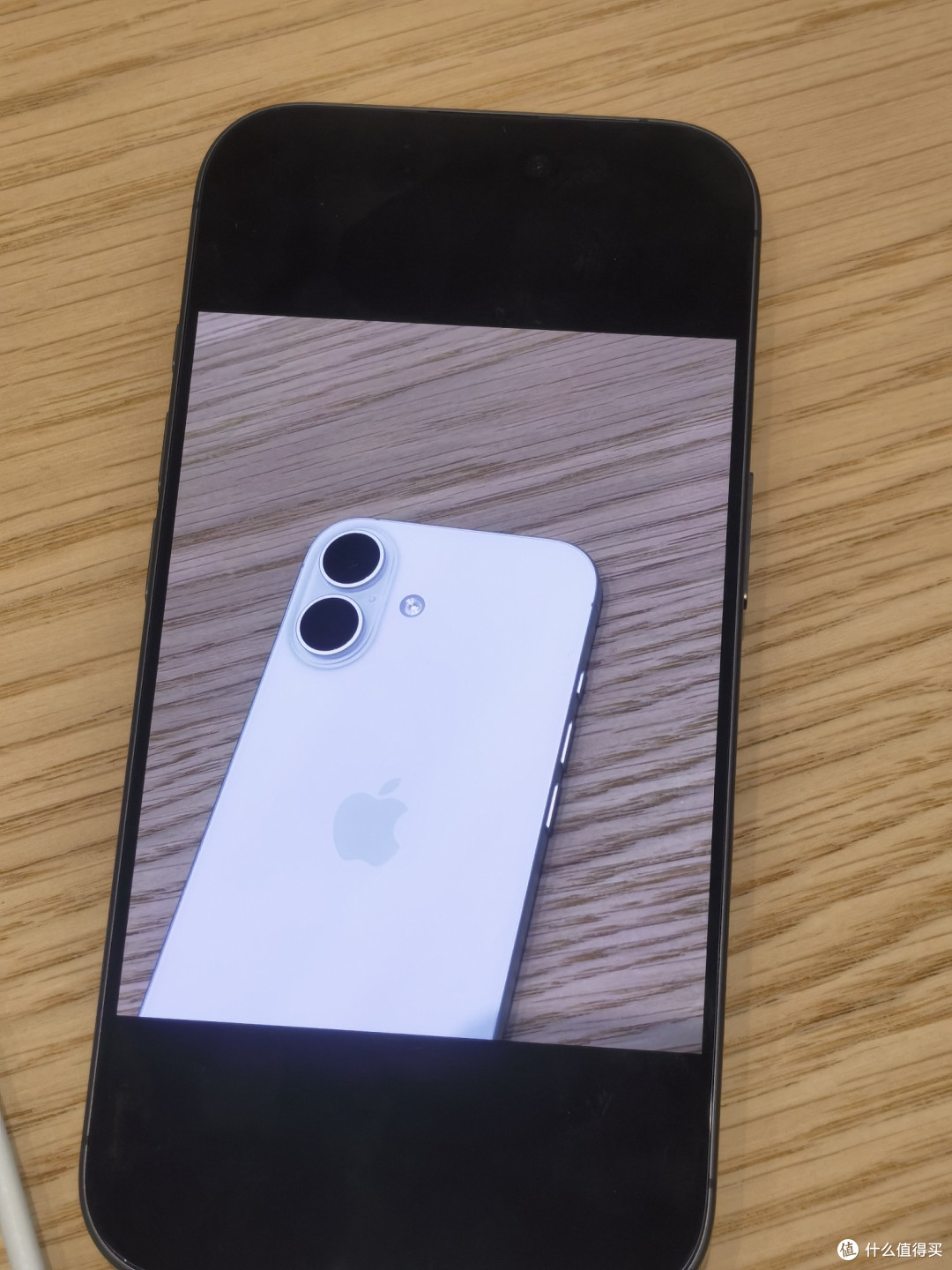苹果16 Pro与iPhone 17对比,多维度剖析助姐姐选新机