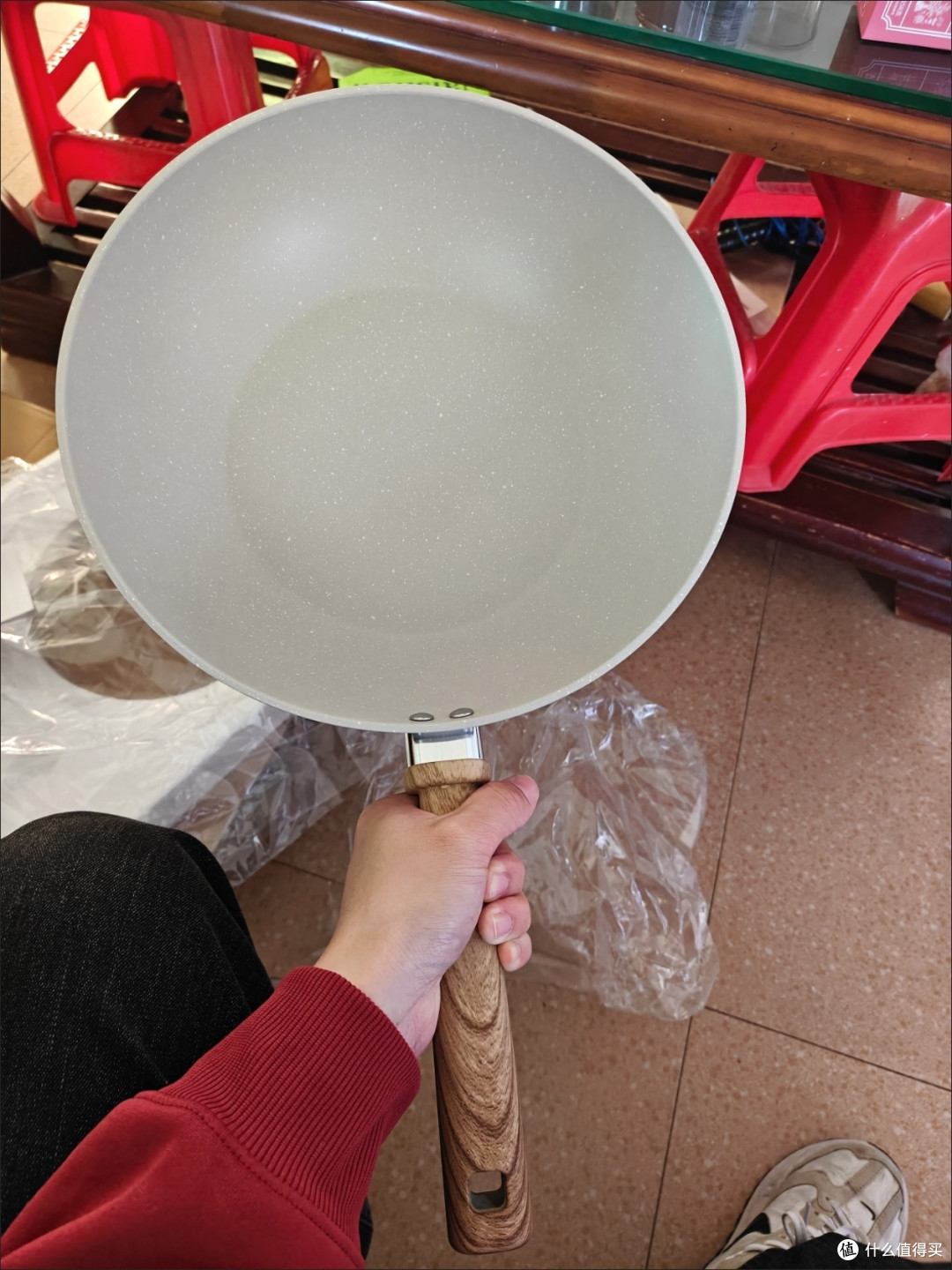 双旦厨房全能王!美的麦饭石色不粘锅,煎炒烙煮零压力