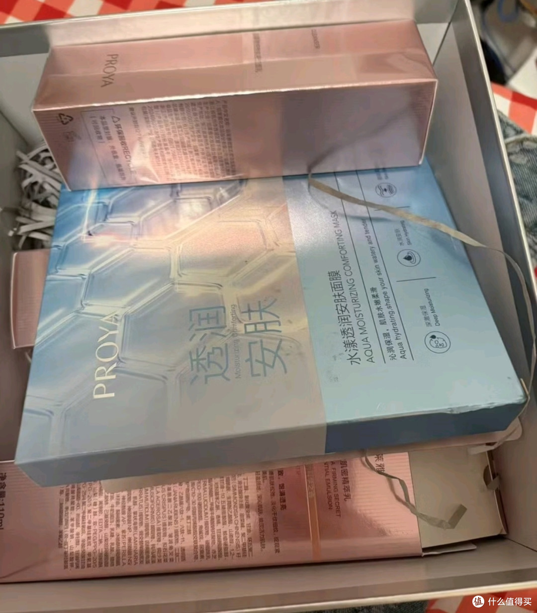 ✨双旦美力全开|这份珀莱雅双抗礼盒,是送礼&自用的宝藏✨