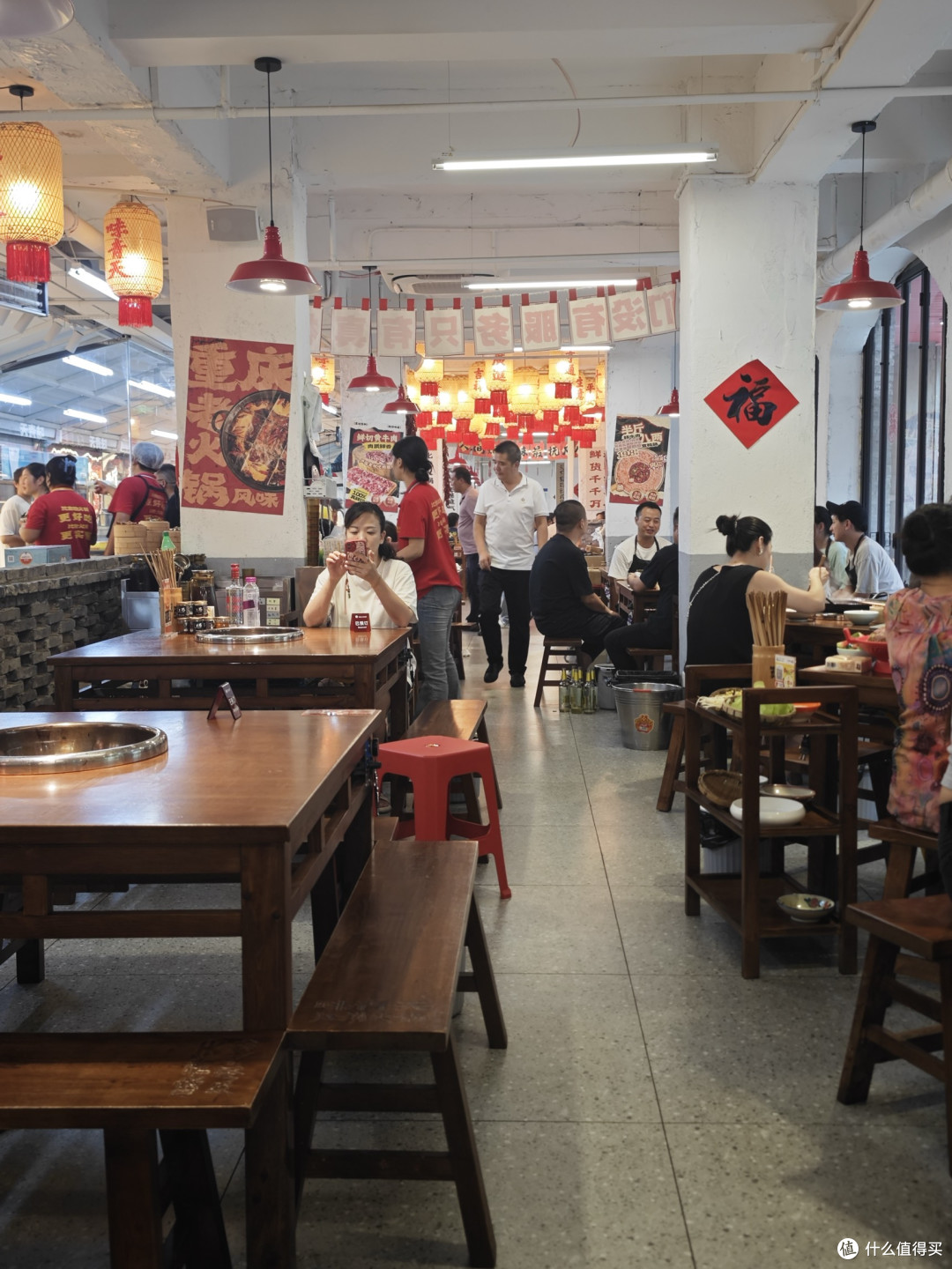 不敢想住在红牌楼附近我得胖成什么样