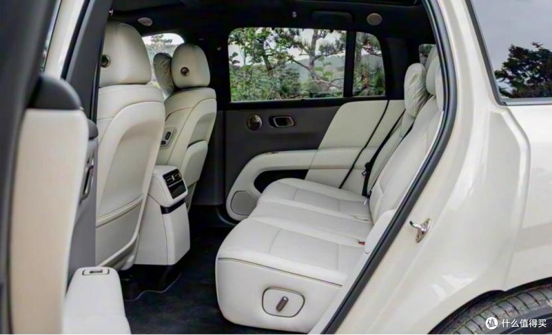 理想i6纯电SUV,大空间标配空悬+冰箱,它能成首个纯电爆款吗?