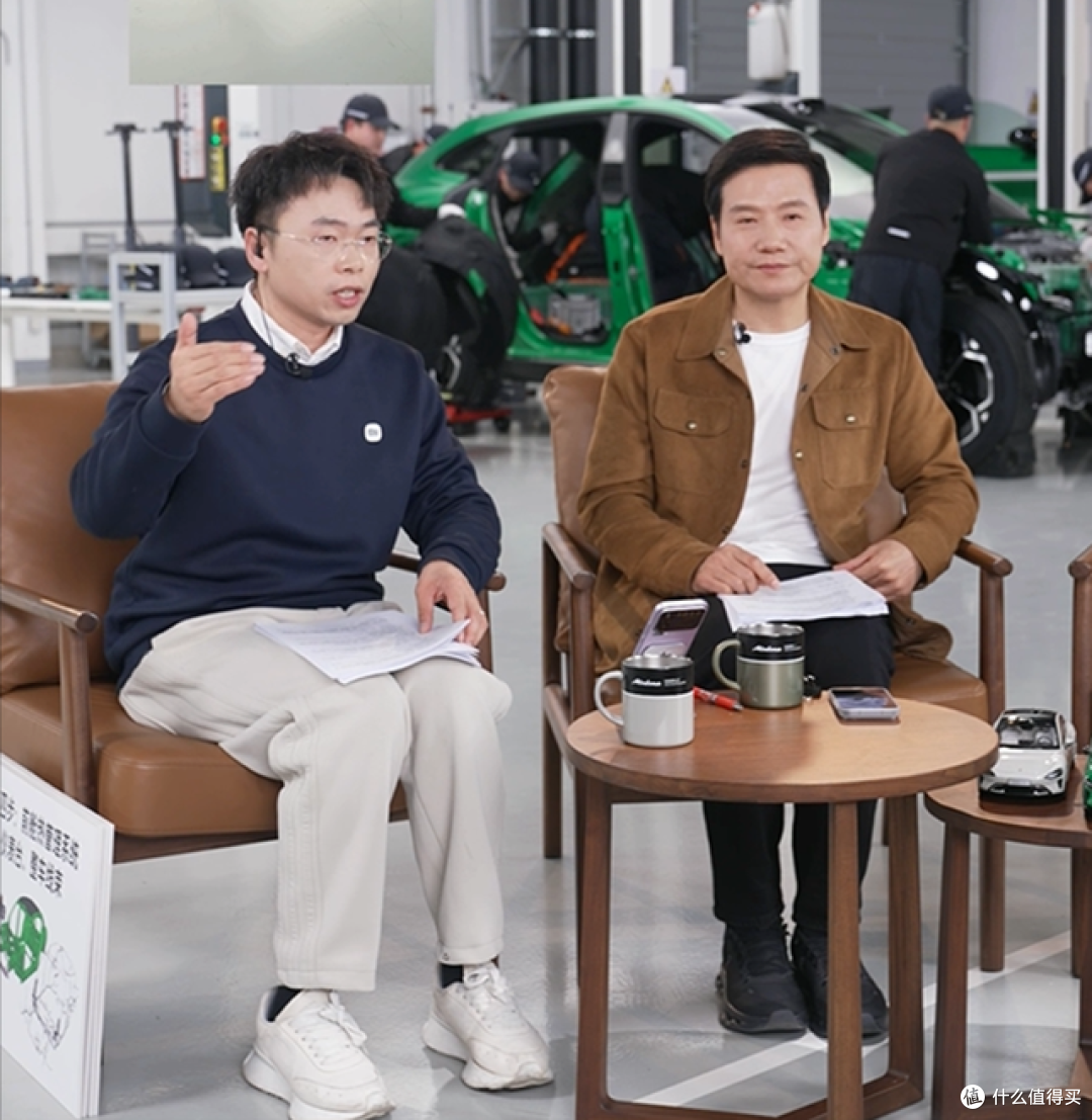 雷军直播拆车,在线辟谣,给其它车企打了个样