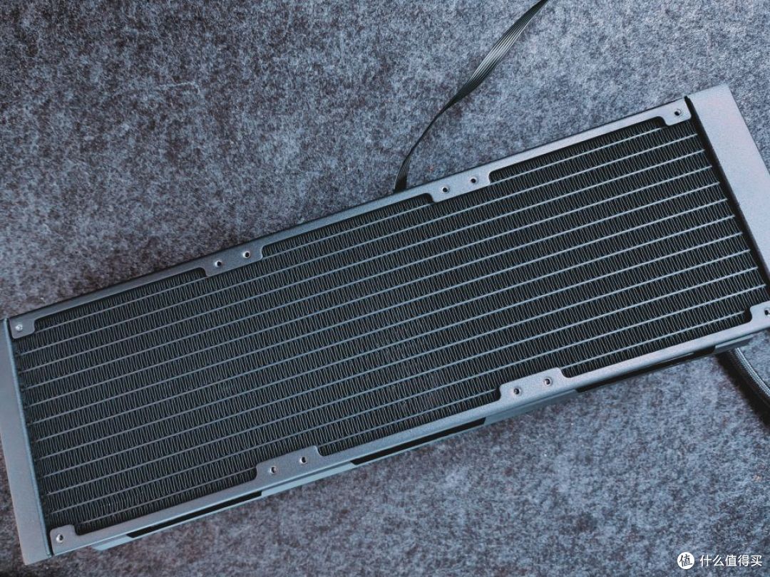 入门级新秀,zalman 思民新品ALPHA2 SE A36 水冷散热器