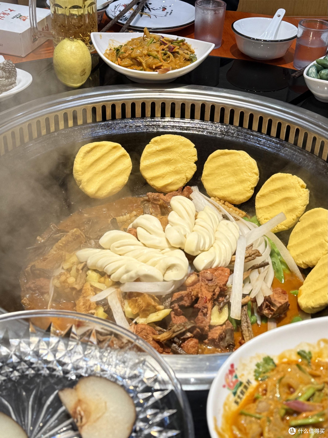 2025年度美食总结:一口铁锅炖,炖透整个冬天的温暖