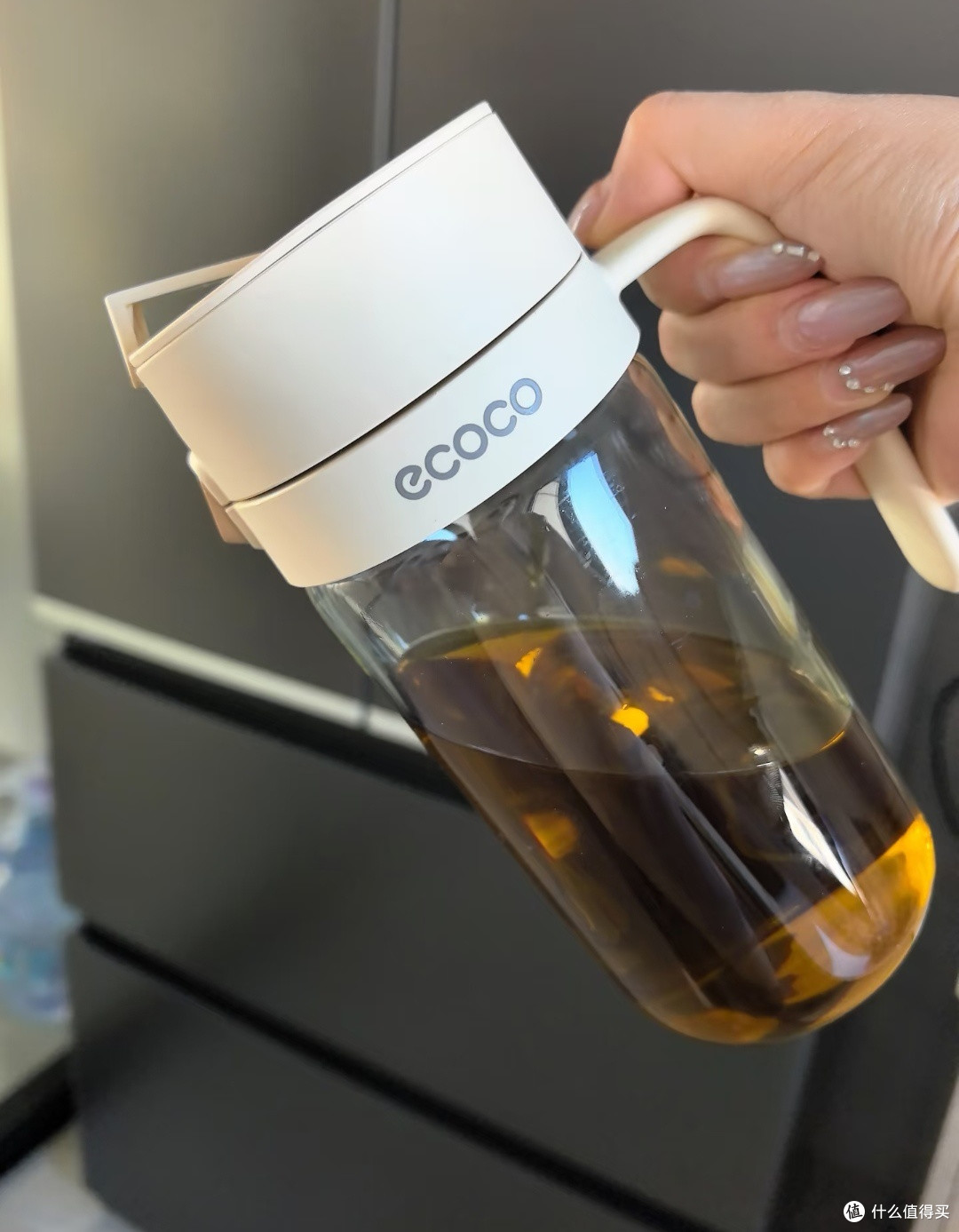 ecoco重力油壶:厨房好帮手