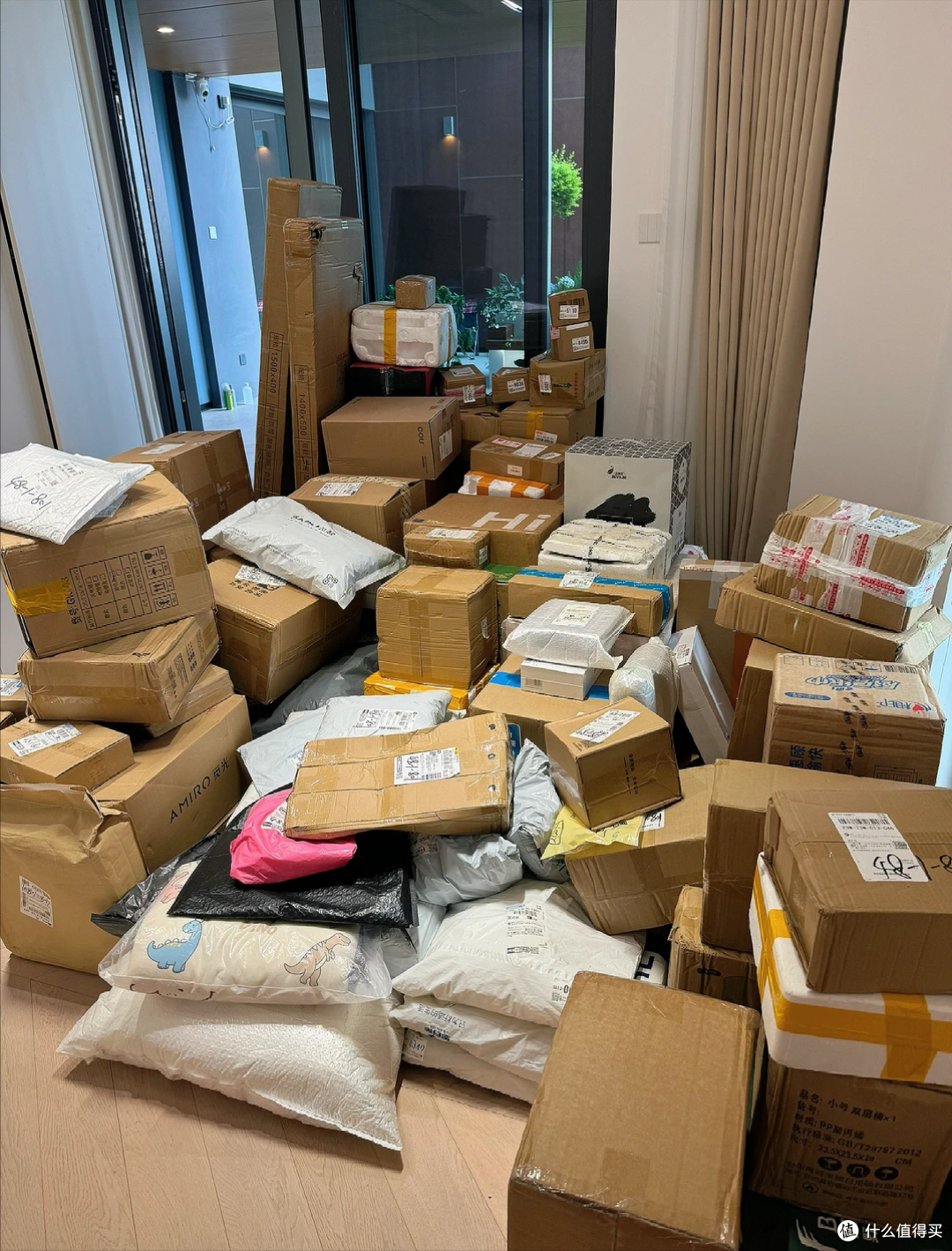 被邻居年轻夫妇家务减半设计惊艳了!8个小巧思,家里就井井有条