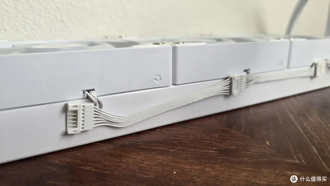 ID-Cooling FX360 LCD 评测：LCD屏幕还有很大的改进空间